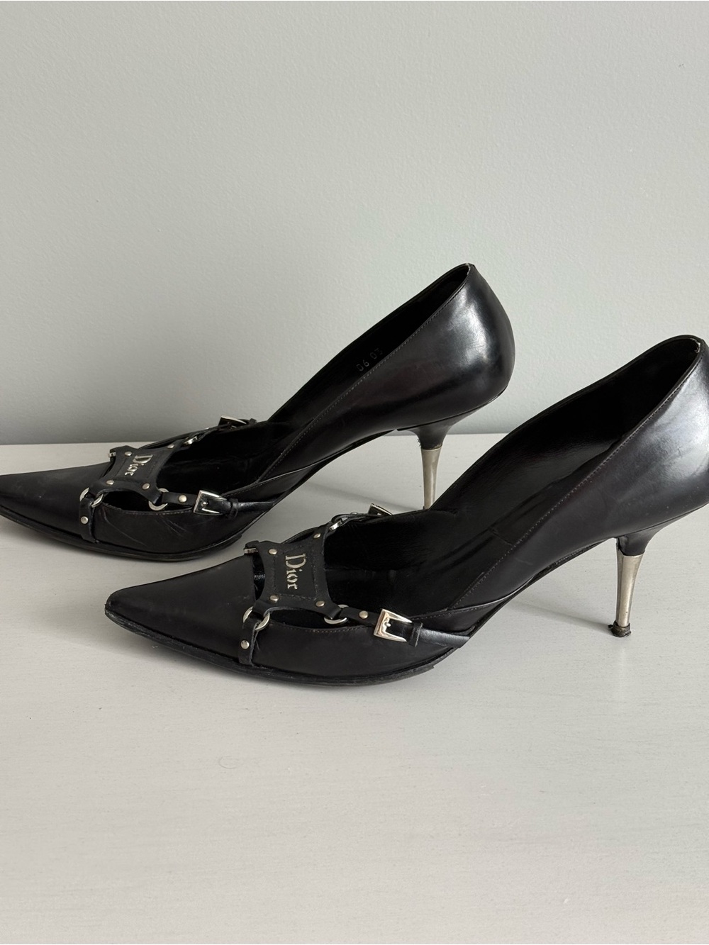 DIOR Black Leather Pointed-Toe Heels - Picture 3 of 8